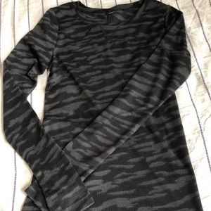 Under Armour camouflage long sleeve, XS
